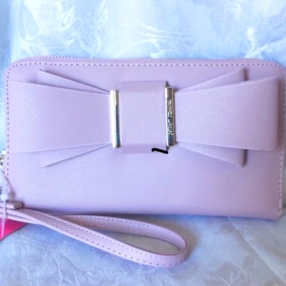 Betsey Johnson Handbags - BETSEY JOHNSON Women’s Lavendar Wristlet Wallet with Bow OS Formal Spring Party